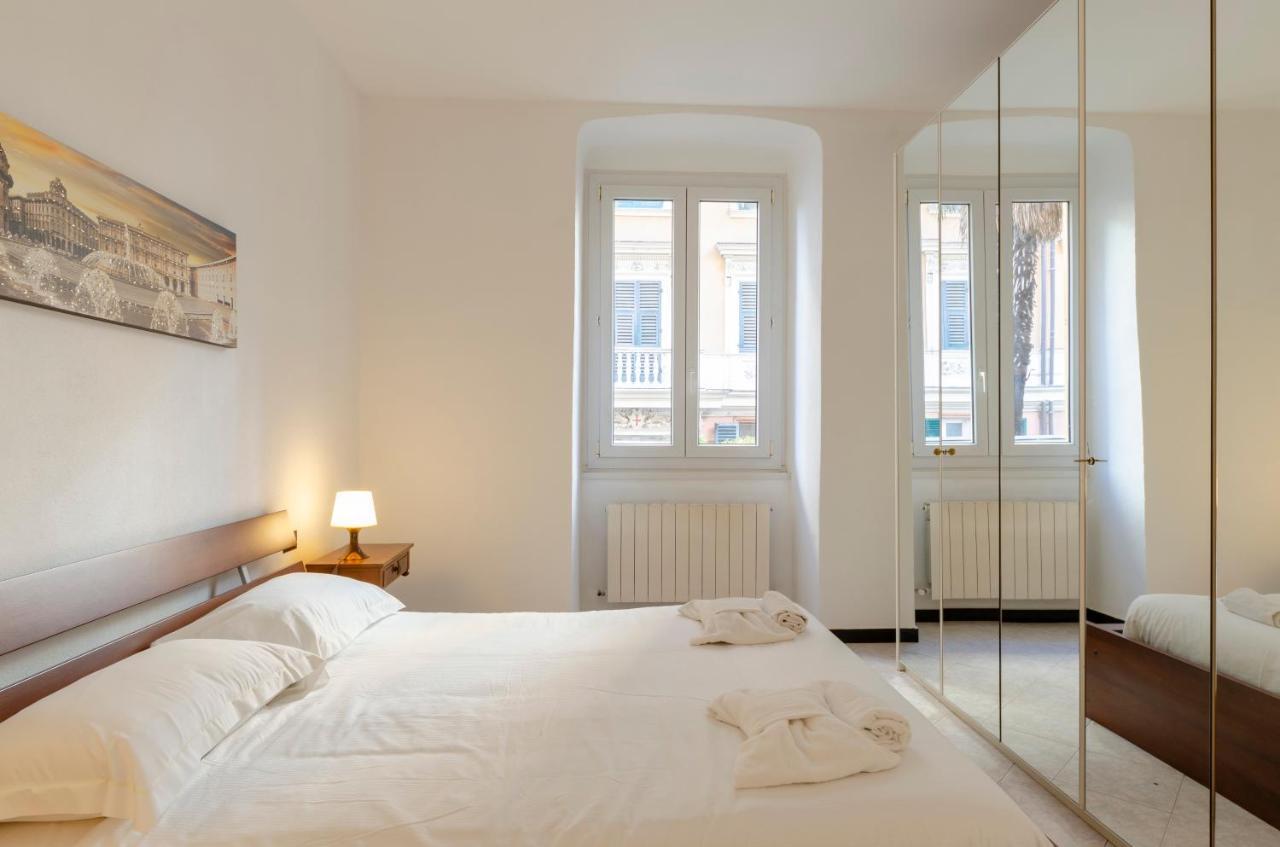 Altido Modern Flat For 6 In The Heart Of Genova Foce Apartment Exterior photo